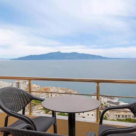Sofia Sea View 公寓 *
