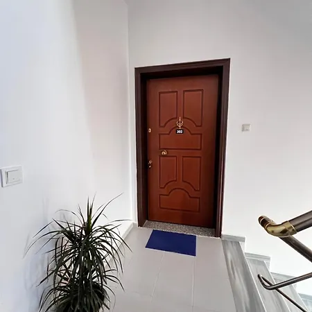 Sofia Sea View Apartment Sarandë